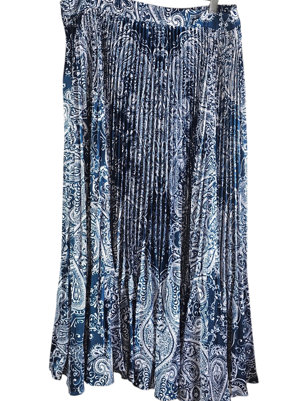 Chico's Faux Silk Tile Print Micropleated Midi Skirt In L - Picture 5 of 11